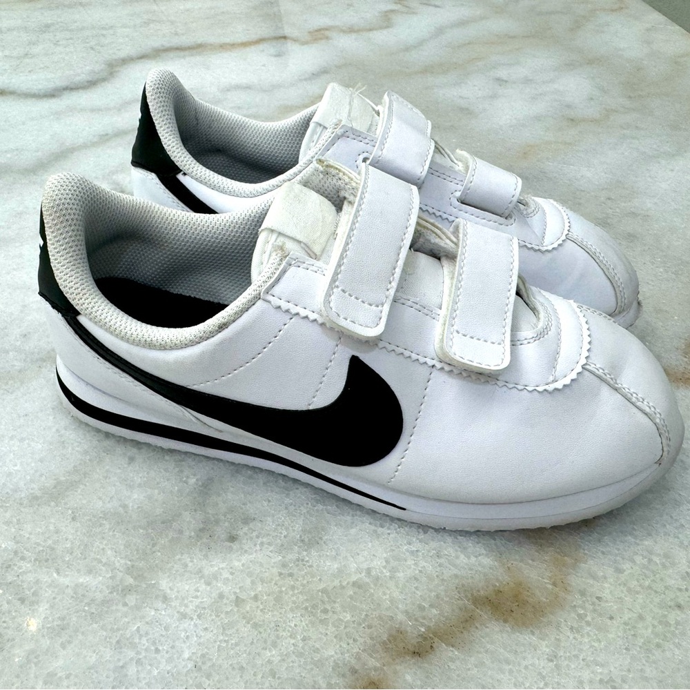Nike Cortez Little Kids Sneakers